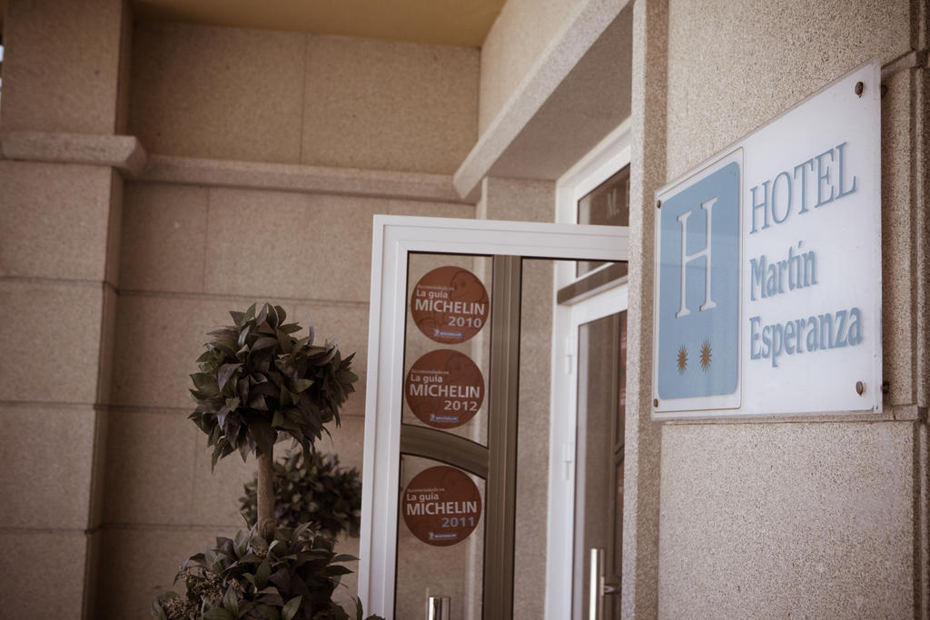 Hotel Martin Esperanza ポルトノボ エクステリア 写真