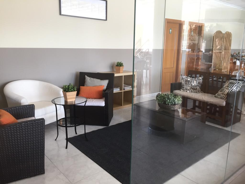 Hotel Martin Esperanza ポルトノボ エクステリア 写真